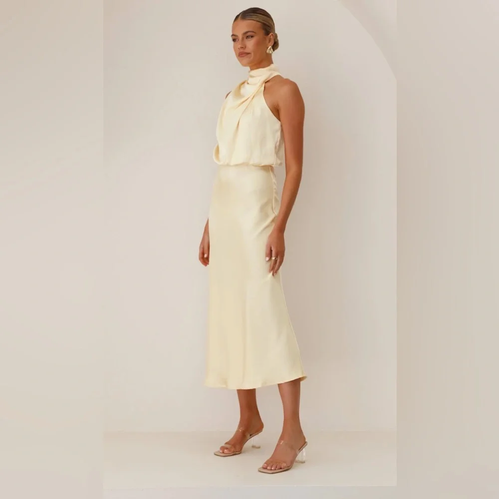 Billy J Esther Dress in Yellow - Picture 2 of 4